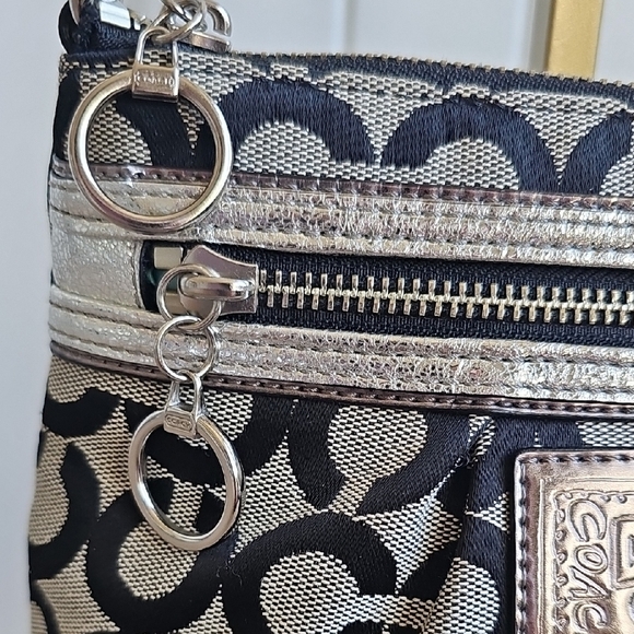 Coach Poppy Black and Silver Patterned Crossbody Bag With Adjustable Strap - Picture 5 of 12